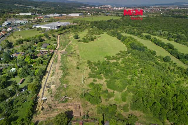 Prodej pozemku k bydlení, 1064 m, Černovice u Chomutova, Černovice, okres Chomutov