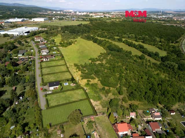 Prodej pozemku k bydlení, 1005 m2, v Černovicích, Černovice, okres Chomutov