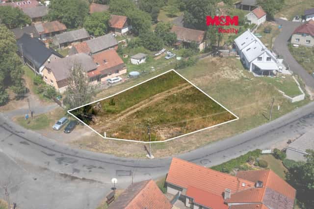 Pozemek k bydlení, 838 m, v obci Číčov u Spáleného Poříčí, Spálené Poříčí – Číčov, okres Plzeň-jih