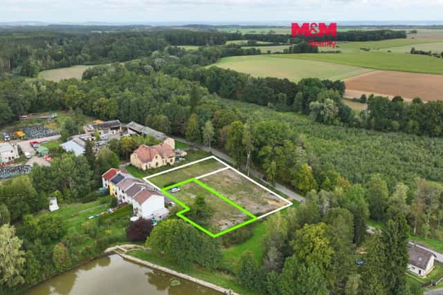 Prodej pozemku č.2 k bydlení, 1060 m, Klucké Chvalovice, Zbýšov – Klucké Chvalovice, okres Kutná Hora