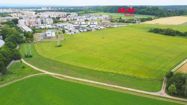 Prodej komerčního pozemku, 6364 m, Hradec Králové, Praha 3 – Třebeš