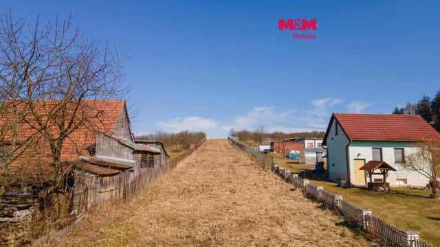 Prodej pozemku k bydlení, 1635 m, Slavičín, Praha 5 – Divnice