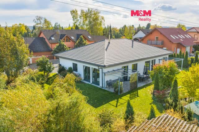 Prodej ideální poloviny domu, Sulice-Želivec, Sulice – Želivec, okres Praha-východ