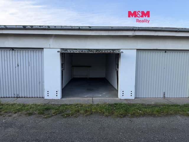 Pronájem garáže, 17 m, Hradec Králové - Věkoše, Hradec Králové – Věkoše