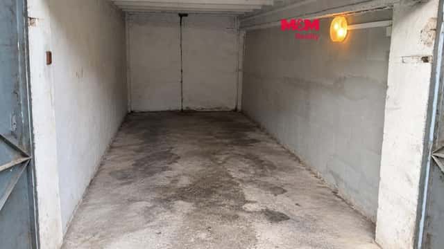 Prodej garáže, 14 m, Písek, ul. Vrcovická, Vrcovická, Písek – Hradec Králové