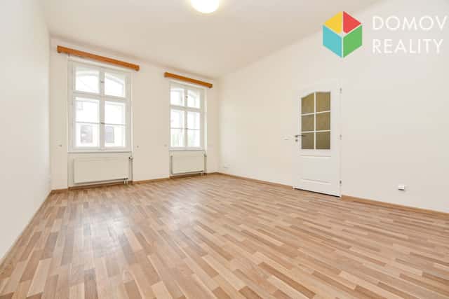 Pronájem bytu 1+1 s parkovacím místem Králův Dvůr, Bezručova, Bezručova, Králův Dvůr, okres Beroun
