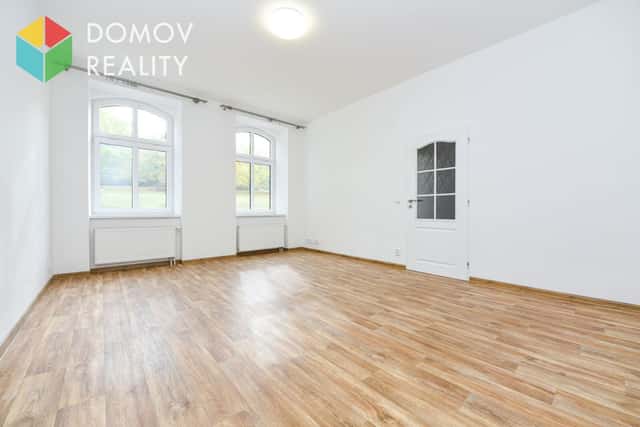 Pronájem bytu 1+1 s parkovacím místem Králův Dvůr, Bezručova, Bezručova, Králův Dvůr, okres Beroun