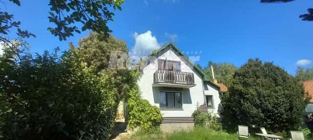 Prodej, Rodinný dům (140m2), zahrada (296m2), garáž (21m2) k rekonstrukci, Jevany u Prahy., Kozojedská, Jevany, okres Praha-východ