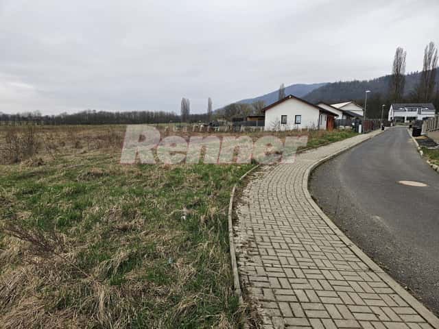 Prodej, stavební parcela 1.515 m2, IS na pozemku, Přestanov, okr. Ústí nad Labem, Přestanov, okres Ústí nad Labem