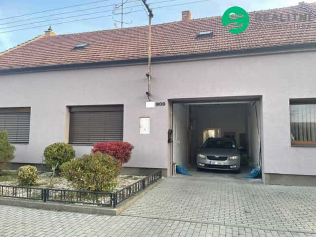 Rodinný bezbariérový dům 6+1 Velké Bílovice, Čejkovská, Velké Bílovice, okres Břeclav
