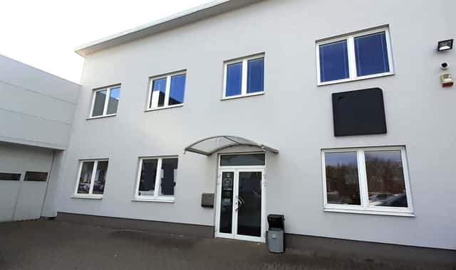 Pronájem komerčních prostor 130 m2, v lokalitě Louky Zlín, třída Tomáše Bati, Zlín – Louky