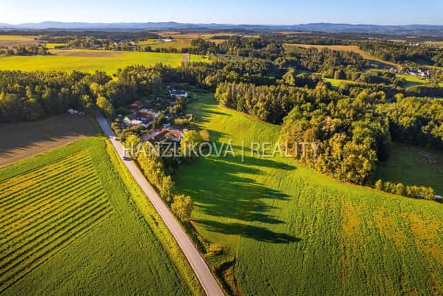 prodej stavebního pozemku 1630 m2 v Dubičném u Českých Budějovic, Dubičné, okres České Budějovice