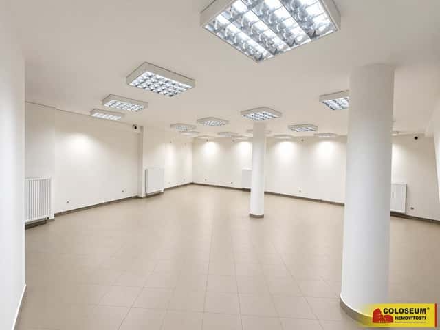Blansko, pronájem obchodního / kancelářského prostoru, 79 m, kuchyňka - komerce, Blansko