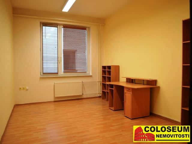 Hodonín, pronájem kancelářských prostor 20,44 m2 komerce, Hodonín