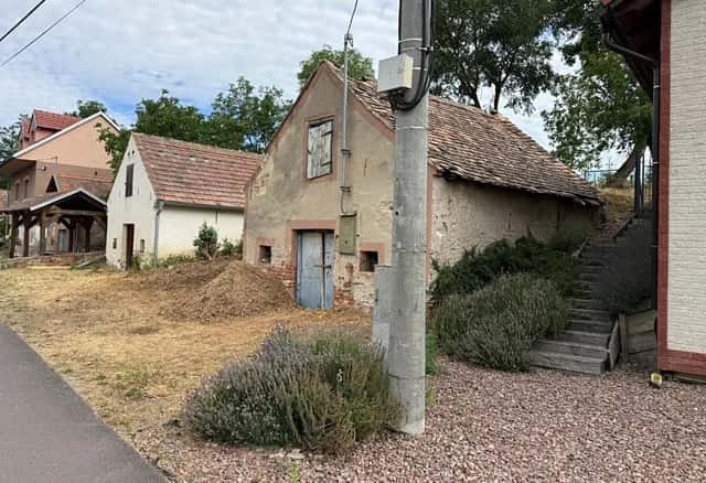 Nabízíme k prodeji vinný sklep (samostatné dva) - Novosedly - CP 553 m2, Novosedly, okres Břeclav