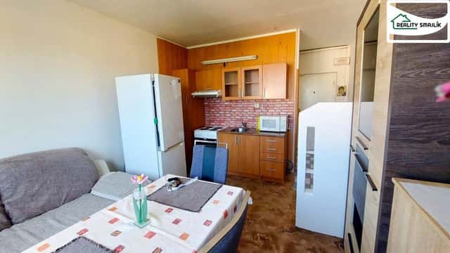 Pronájem kompletně vybaveného bytu 1+1, 35 m2 v Hazlově, Hazlov, okres Cheb