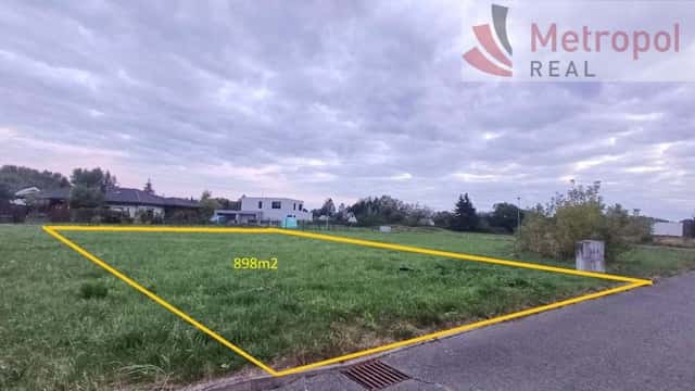 Prodej stavebního pozemku 898 m, Pardubice, Na Sádkách, Pardubice – Bílé Předměstí
