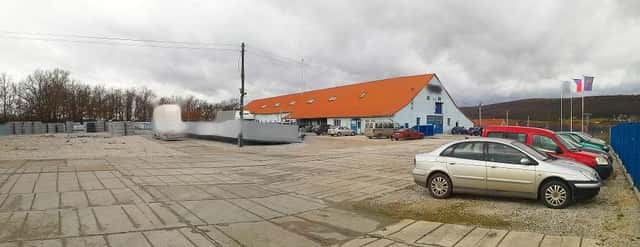 NÁJEM 150 až 1300 m2 zpevněných ploch, Lážovice u Berouna, TIR, Lážovice, okres Beroun