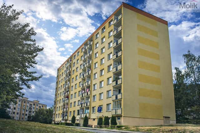 Prodej bytu 2+1, 64 m, lodžie, 6. patro s výtahem, Karla Čapka, Krupka – Maršov, okres Teplice