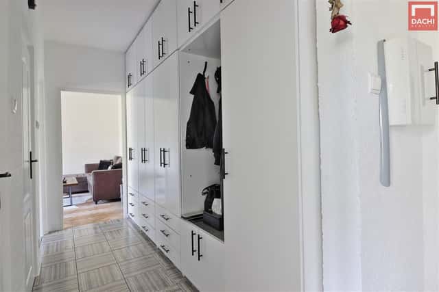 Prodej bytu 3+1 v panelovém domě, Na Orátě, Hlubočky, okr. Olomouc, Na Orátě, Hlubočky, okres Olomouc