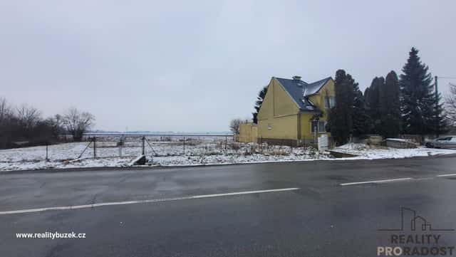 Prodej pozemku - Kroměříž, Holešov, okres Kroměříž