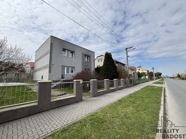 Prodej rodinného domu Uhřičice., Uhřičice, okres Přerov