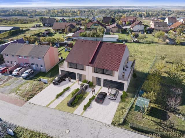 Prodej rodinného domu 4+kk, s garáží, pozemkem 608 m2, Medlov - Brno venkov, Medlov, okres Brno-venkov
