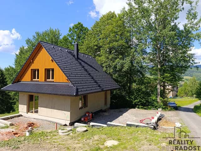 Nadstandardní zděný rodinný dům 176,60, pozemek 1118m2, Písek, okres Frýdek-Místek