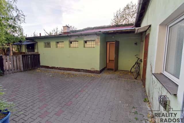 Pronájem prostorného celku 211 m pro sdílené bydlení nebo ubytování zaměstnanců, Hvězdová, Brno, Hvězdová, Brno – Zábrdovice, okres Brno-město