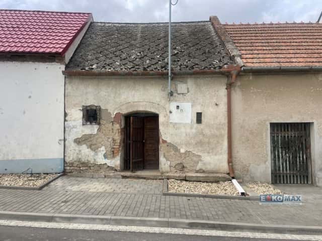 Prodej vinného sklepa v Zaječí., Hlavní, Zaječí, okres Břeclav