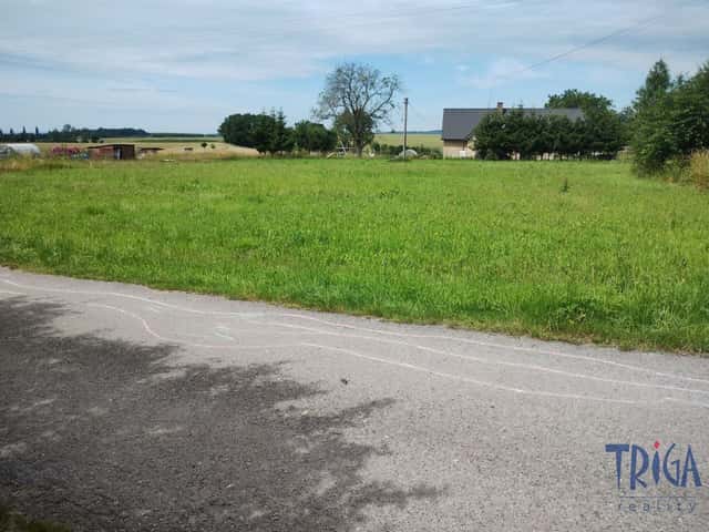 Střeziměřice - prodej stavebního pozemku o výměře 1451 m2, Chvalkovice – Střeziměřice, okres Náchod
