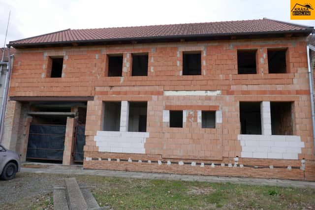 Prodej komerčního objektu - hrubé stavby v Prostějově, Žešov, Prostějov – Žešov