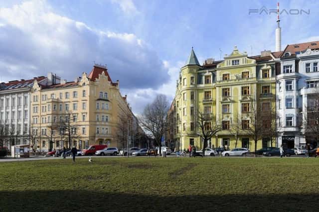 Pronájem vybaveného bytu 3+kk (93m2) parkovací stání náměstí Jiřího z Poděbrad, Praha Vinohrady,, náměstí Jiřího z Poděbrad, Praha 2 – Vinohrady