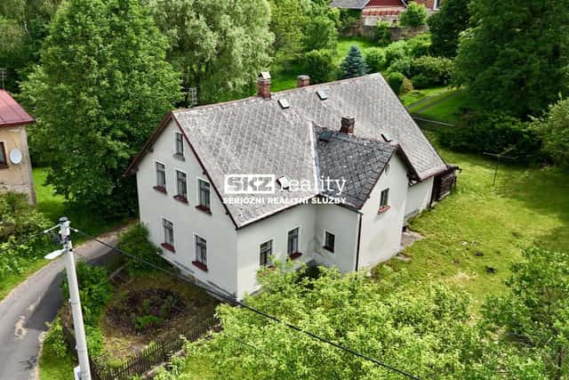 Prodej rodinného domu 5+1 se zahradou ve Velkém Šenově, okr. Děčín, Velký Šenov, okres Děčín