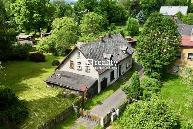 Zděný rekreační dům 5+1 se zahradou ve Velkém Šenově, okr. Děčín, Velký Šenov, okres Děčín