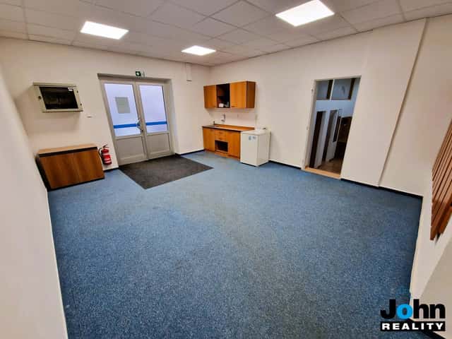 Pronájem kanceláře 120m2 v Mostě, tř. Budovatelů, Most