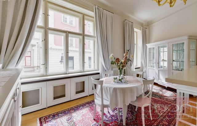 Pronájem luxusního bytu: Praha 1 - Nové Město, Truhlářská, Truhlářská, Praha 1 – Nové Město