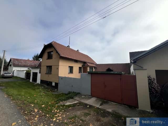 Prodej rodinného domu s velkým potenciálem, Jeviněves, Jeviněves, okres Mělník
