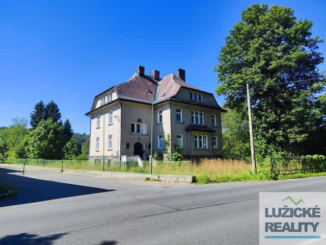 Prodej historické vily ve Velkém Šenově objekt s výrazným potenciálem, Vilémovská, Velký Šenov, okres Děčín
