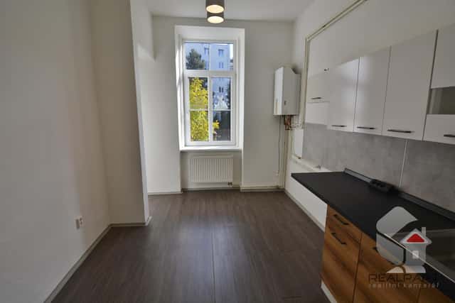 Nabízíme k pronájmu byt 3+1 o výměře 71,8 m2 + balkón 3,5 m2, Brno - Staré Brno, ul. Křížkovského., Křížkovského, Brno – Staré Brno, okres Brno-město