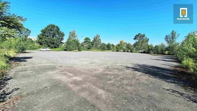 Venkovní skladová zpevněná asfaltová plocha 2.000 m2, ul. K Trojhalí, Ostrava - centrum, K Trojhalí, Ostrava – Moravská Ostrava, okres Ostrava-město