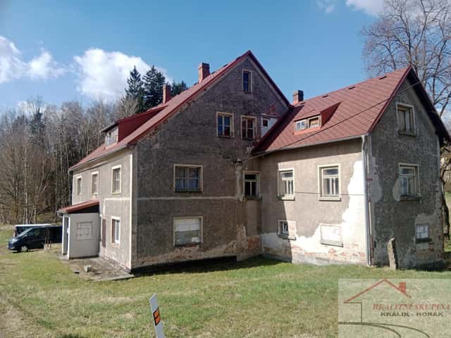Rodinný dům s pozemky, Lobendava, okres Děčín