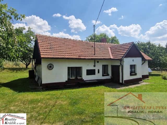 Rodinný dům 3+1 se stodolou a velkým pozemkem 1350 m2, obec Černíny, Černíny – Předbořice, okres Kutná Hora