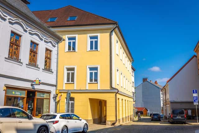 Moderní bydlení s privátní zahradou je postaveno a zkolaudováno v centru Jihlavy na ulici Divadelní., Divadelní, Jihlava