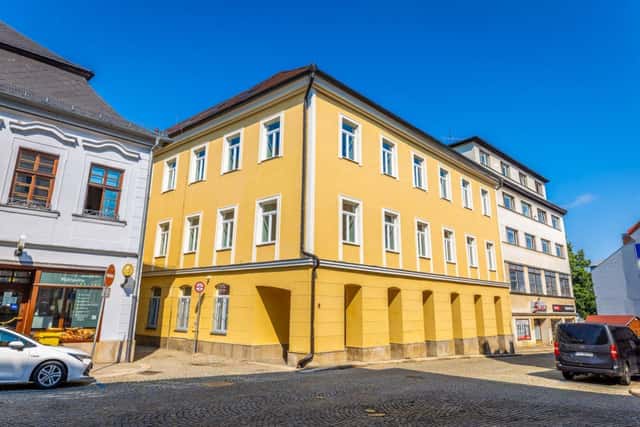 Moderní bydlení s privátní zahradou je postaveno a zkolaudováno v centru Jihlavy na ulici Divadelní., Divadelní, Jihlava