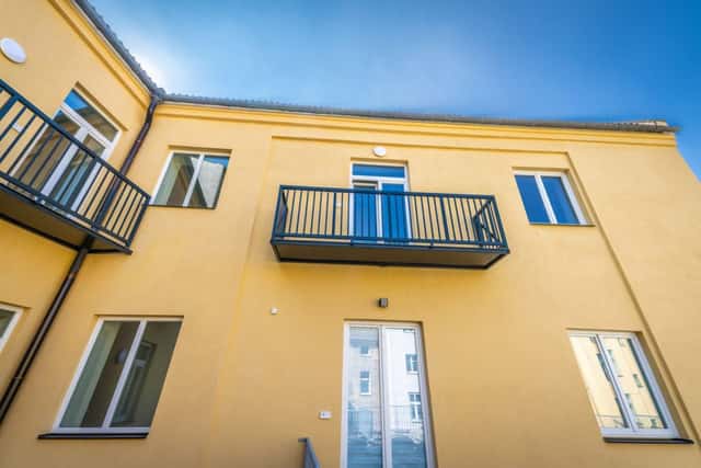 Moderní bydlení s privátní zahradou je postaveno a zkolaudováno v centru Jihlavy na ulici Divadelní., Divadelní, Jihlava