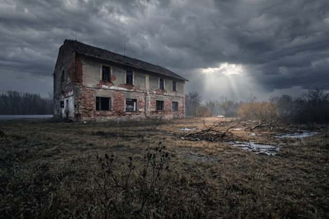 Prodej atypického rodinného domu k rekonstrukci, 390 m2, Mstětice, Zeleneč – Mstětice, okres Praha-východ