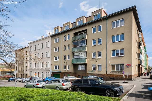 Světlý byt 2+1 s praktickou dispozicí v oblíbené části Prahy 9 Vysočany, Novovysočanská, Praha 9 – Vysočany