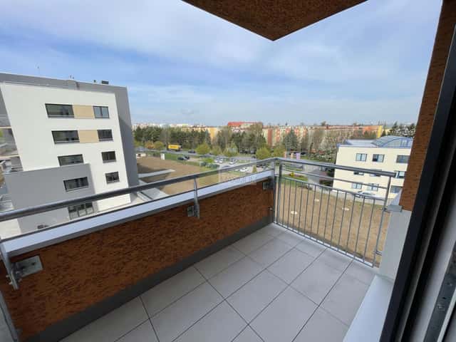 Prostorný nový byt 2+kk, 51 m2 + balkon 5 m2 + uzavřená garáž 21 m2, U Radosti, Praha 5 – Třebonice