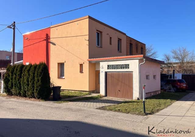 Prodej Baťovského čtvrtdomku 3+1 , /G/, 204m2 Otrokovice - Přístavní, Přístavní, Otrokovice, okres Zlín